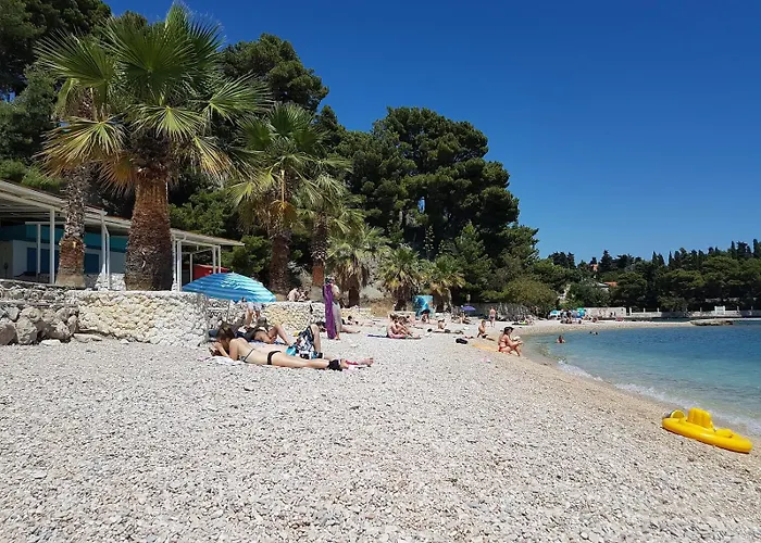 Makala Split